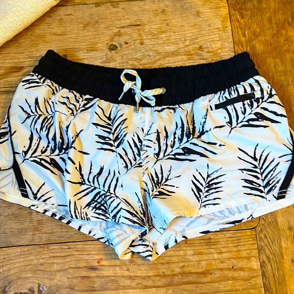 Womens vuori clementine short